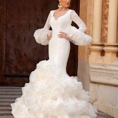 Traje de novia flamenca AIROSA sIn cola - GUADALUPE