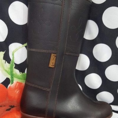 Bota campera niño.